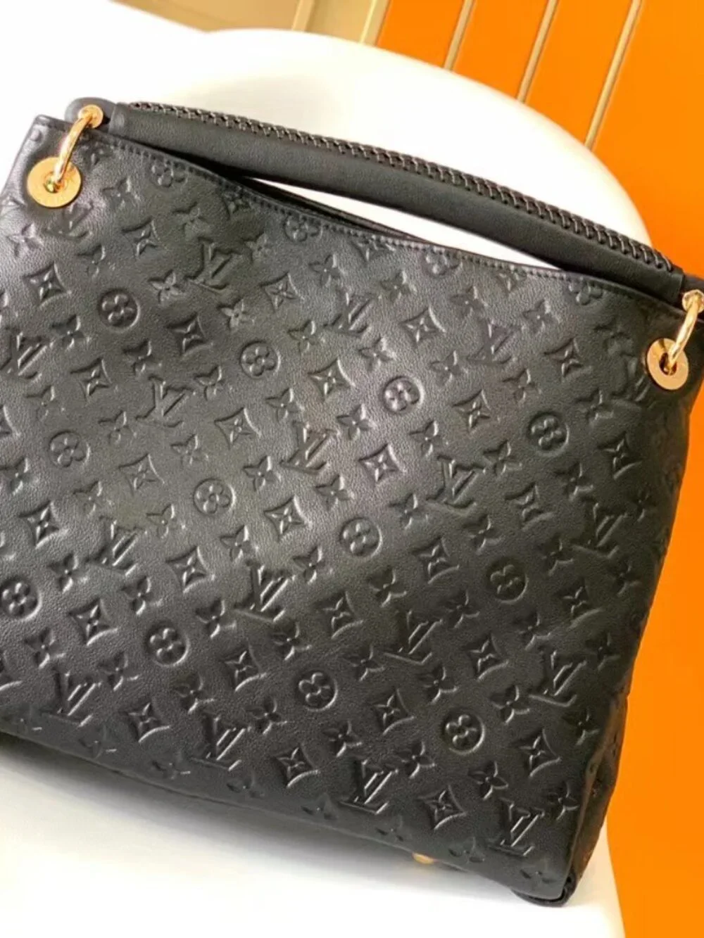 💎✨Louis Vuitton Artsy MM cow leather handheld tote bag - Picture 3 of 8